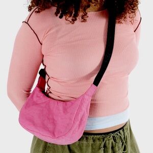 BAGGU Small Nylon Crescent Bag - Azalea Pink NWT✨